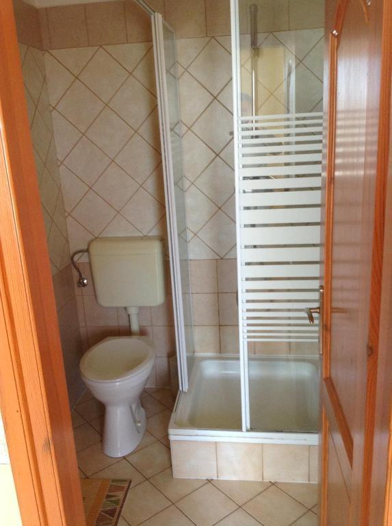 Fonix Fogado Otel Lenti Oda fotoğraf